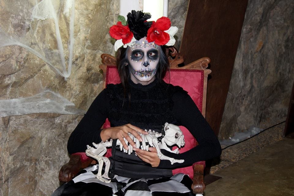 catrina en el tunel del terror