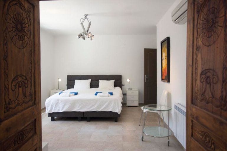 Habitación doble Aguila Rent a Villa