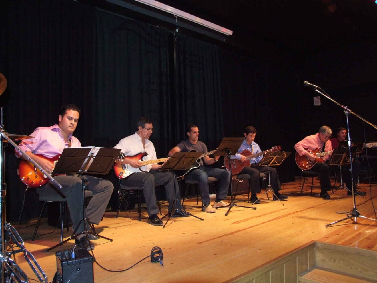 Nova Companyia de Guitarres de Dénia