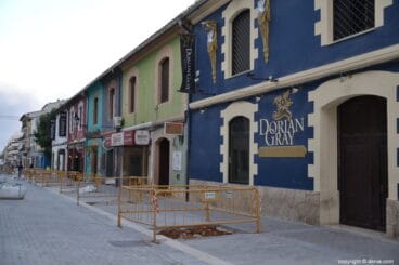 Nuevas aceras en la calle La Mar