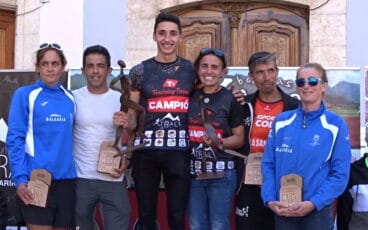 podio en el bernia trail