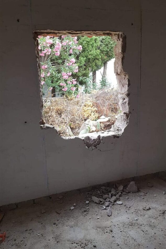 ventana antes de la reforma alucardona 1