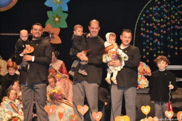 Presentación infantil Falla Centro 2019 – Comisión infantil