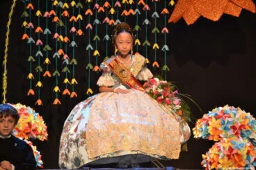 Presentación infantil Falla Centro 2019 – María