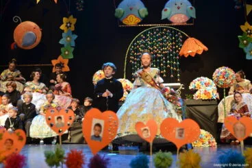 Presentación infantil Falla Centro 2019 – María y Carlos