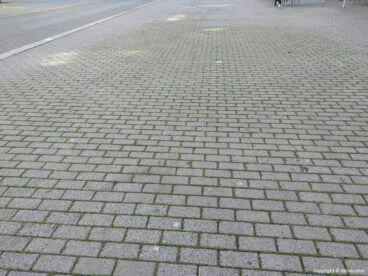 Adoquines de la calle La Vía