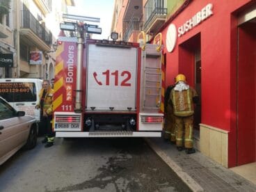 bomberos en la calle pare pere de denia
