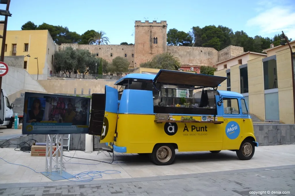 'El Matí À Punt' retransmite en directo desde el Mercat de Dénia 1 food truck del programa mati a punt