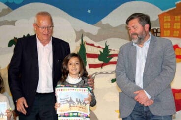 marina bermejo gana el concurso de tarjetas de navidad