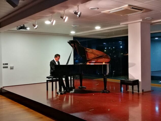 pianista eric le sage