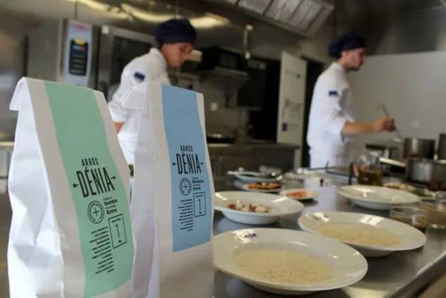 presentacion del arros denia en el forum arros a banda de denia