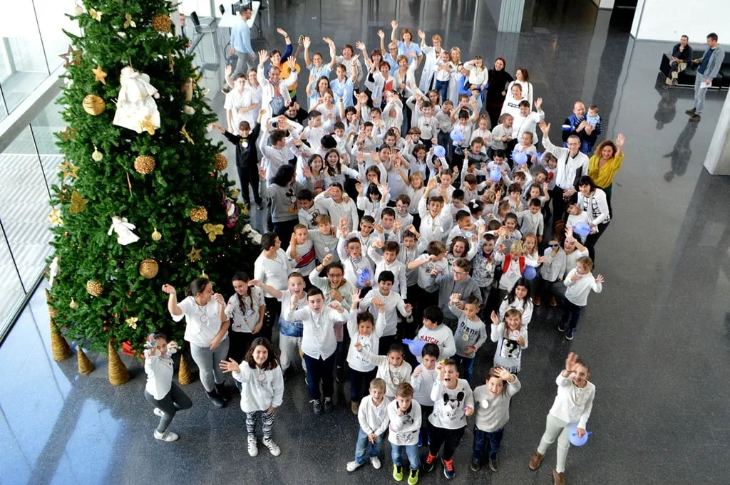 Villancicos del colegio de La Xara en el Hospital