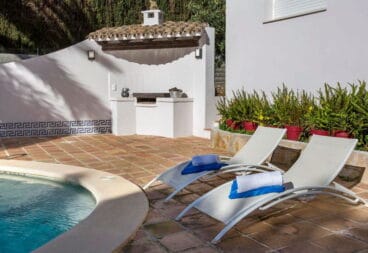 Zona barbacoa Aguila Rent a Villa