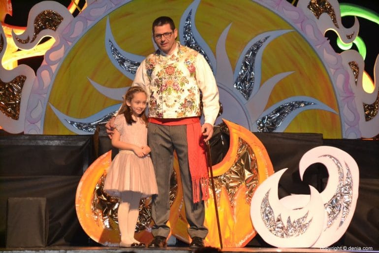Presentación Oeste 2019 - Entrega del bastón al presidente