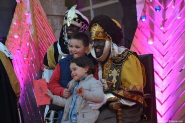 12 visita de los carteros reales a denia 2019 ninos y ninas