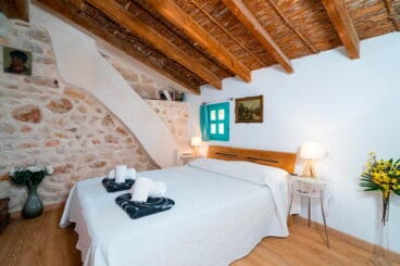 Acogedora habitación Aguila Rent a Villa
