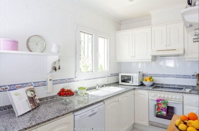 cocina de la casa vacation villas