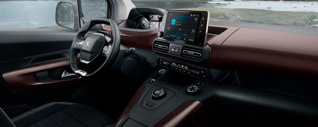 interior del vehiculo peumovil denia