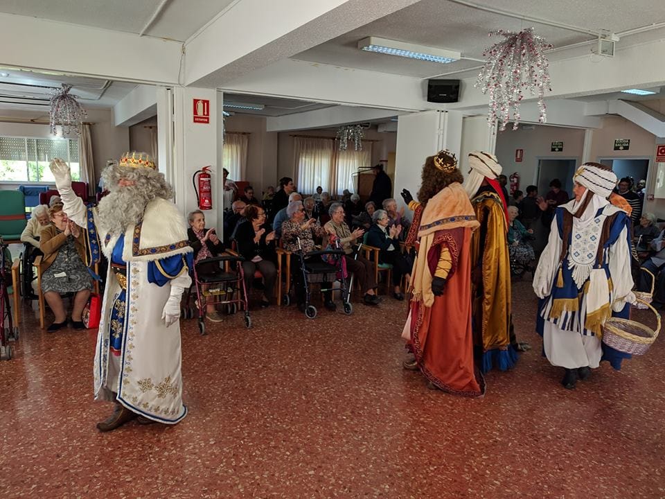 los reyes magos en la residencia santa lucia