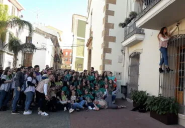 Pasacalle de las peñas en Ondara