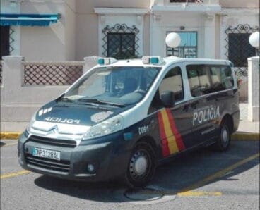 vehiculo de la policia nacional de denia