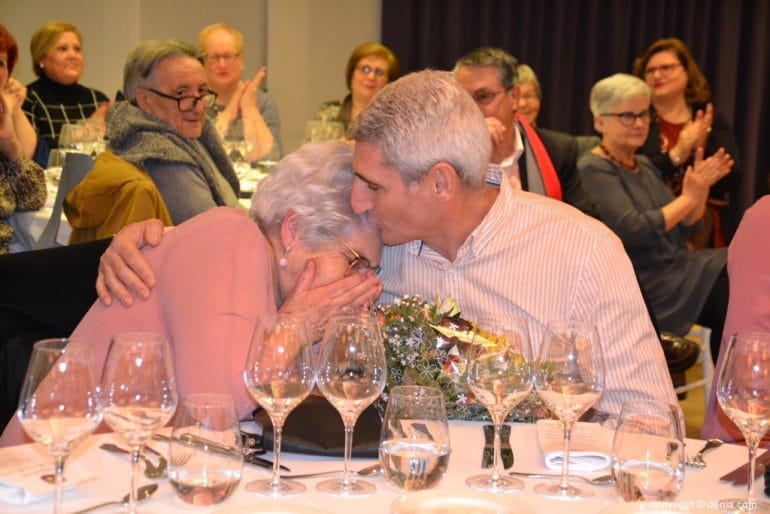 Sopar de Nomenaments Oeste 2019 - Homenaje a la primera fallera mayor infantil