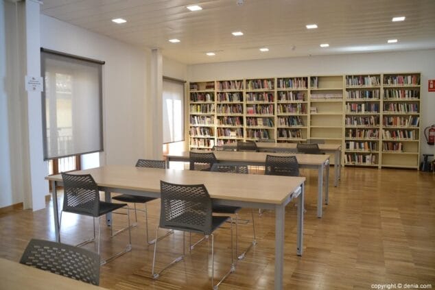 09 inauguracion nueva biblioteca denia sala de estudio