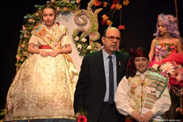 16 presentacion infantil campaments 2019 comissio de festes de la mare de deu