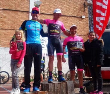 Alejandro Seguí y Jaume Canet en el podio