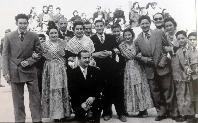 Imagen: Cargos y comisión de la Centro en 1953