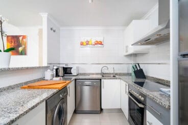 Cocina abierta Aguila Rent a Villa