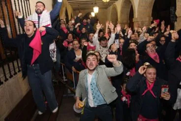 Euforia tras recibir el primer premio