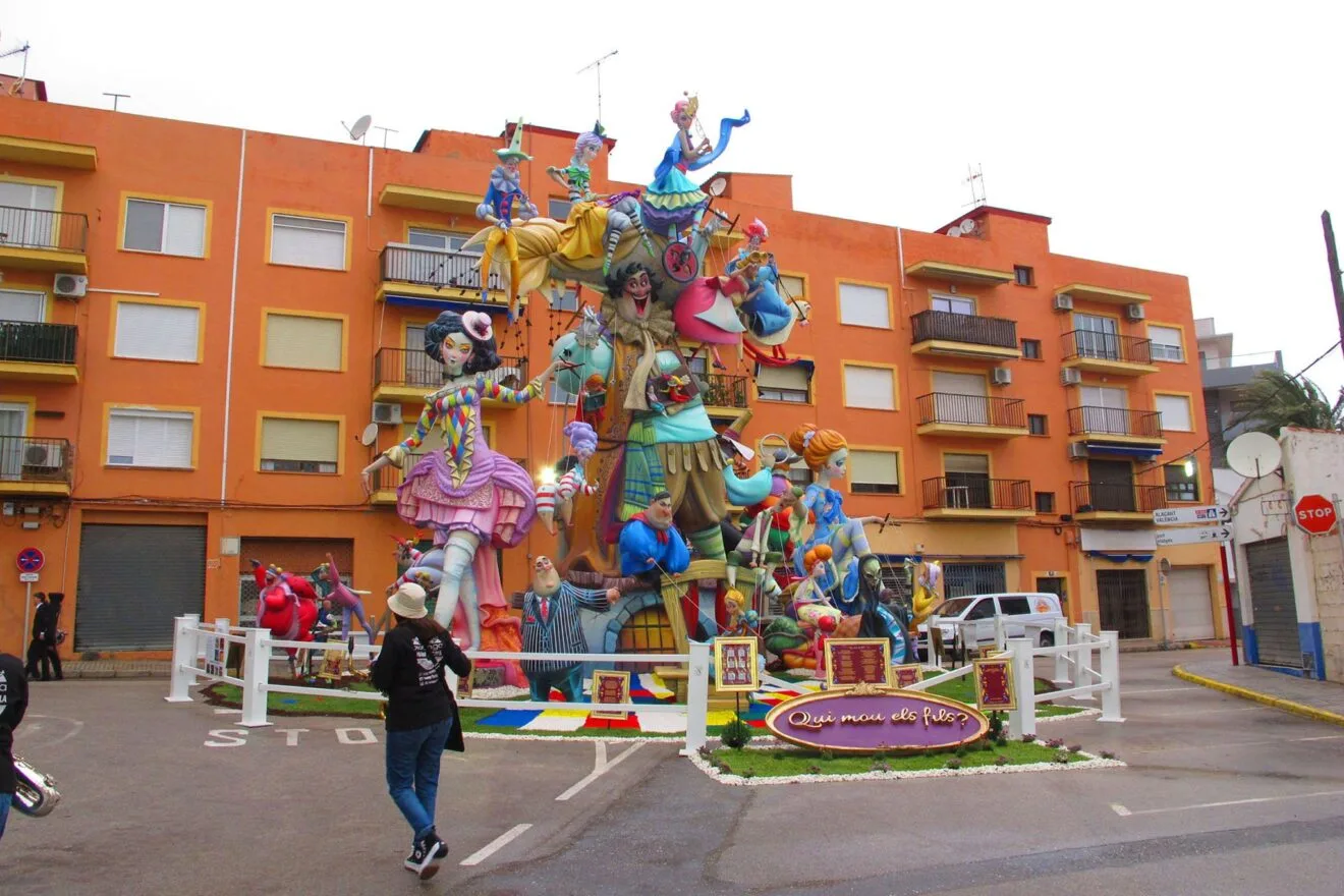 Monumento grande de Baix la Mar de 2022