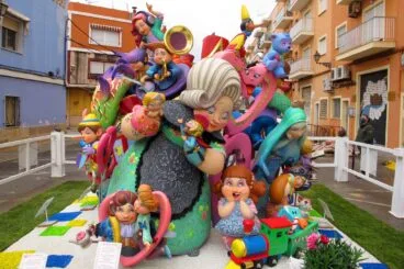 Monumento infantil de la falla Baix la Mar