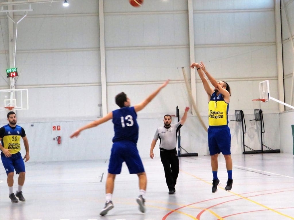 Derrotas para los equipos senior de Autonómica del Dénia Básquet 1 senior masculino autonomica en torrevieja