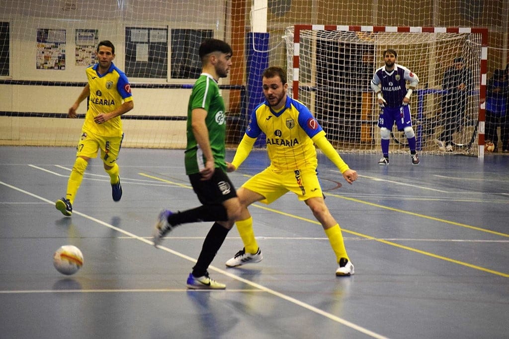 Victoria fácil en Sax y liderato para el CFS Mar Dénia 2 toni tent delante de un rival