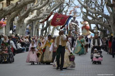 00 Ofrenda de flores fallas Dénia 2019 – Falla Camp Roig
