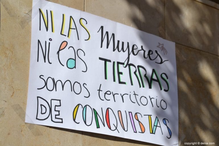 Concentración 8 Marzo 2019 en Dénia - Pancartas