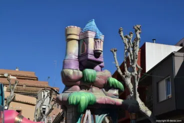 Plantà fallas Denia 2019 – Falla Oeste