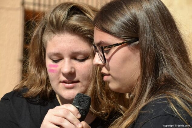 07 concentracion 8 marzo 2019 en denia lectura del manifiesto