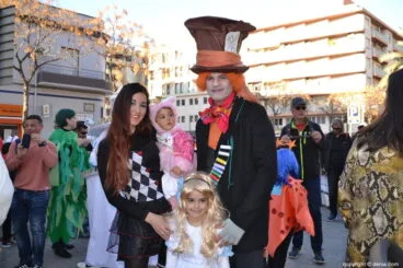 Carnaval Dénia 2019 – Alicia en el País de las Maravillas