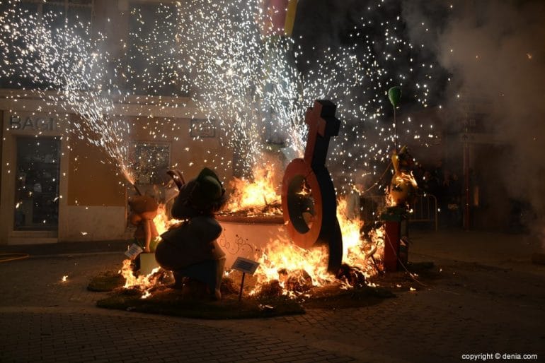 09 Cremà de la falla de la Junta Local Fallera 2019 - FUego