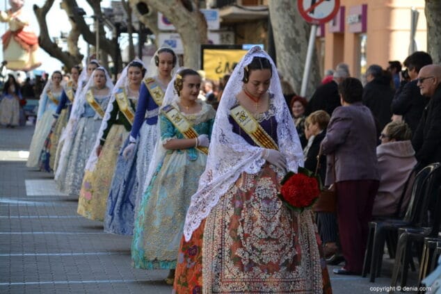 09 ofrenda fallas denia 2019 falla baix la mar