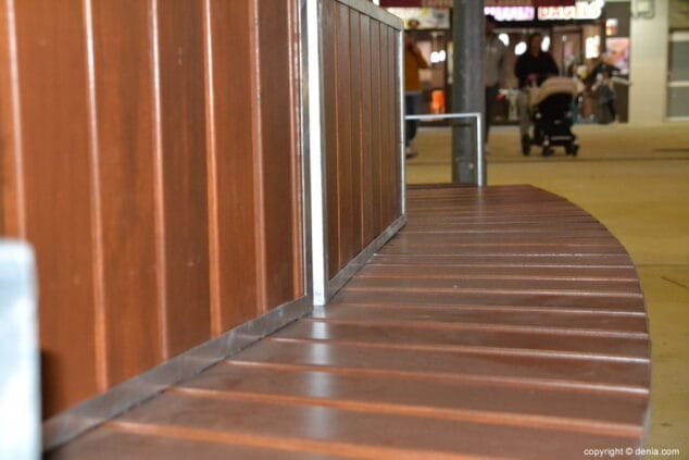 17 plaza archiduque carlos denia bancos