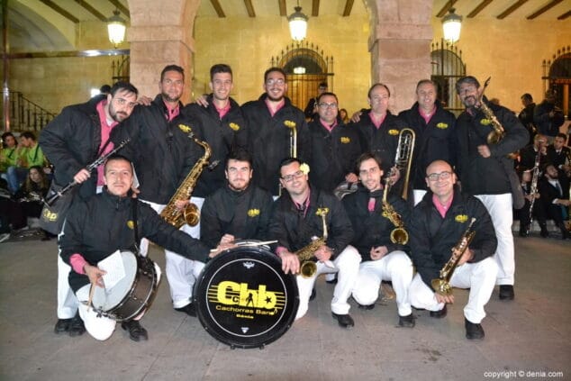 18 concierto de bandas de las fallas de denia cachorras band