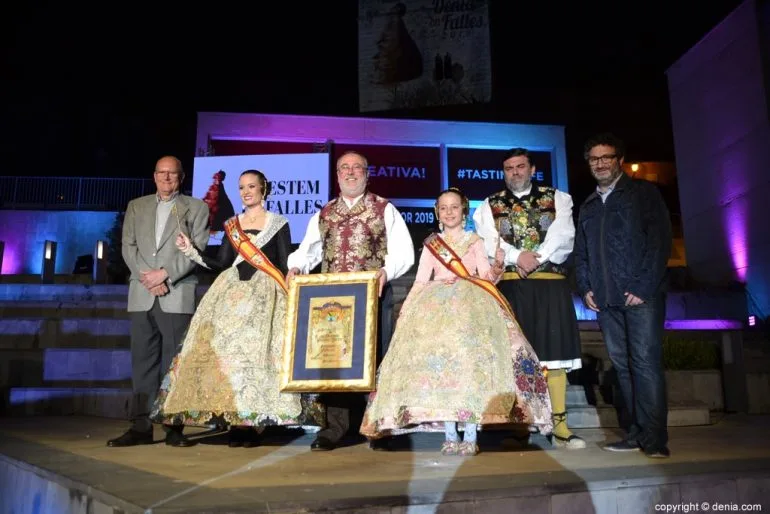 Crida de las falleras mayores de Dénia 2019 - Pregonero y falleras mayores