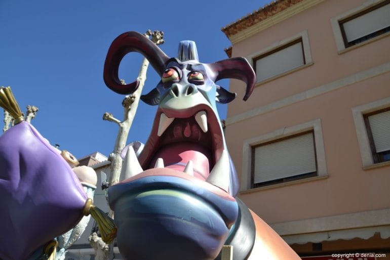 Plantà fallas Denia 2019 - Falla Oeste