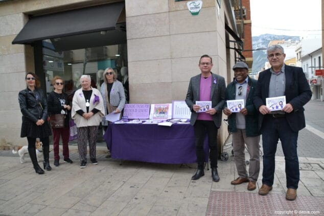 accion de podemos denia por el dia de la mujer