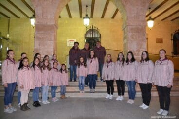 Albades a las falleras mayores de Dénia y sus cortes de honor