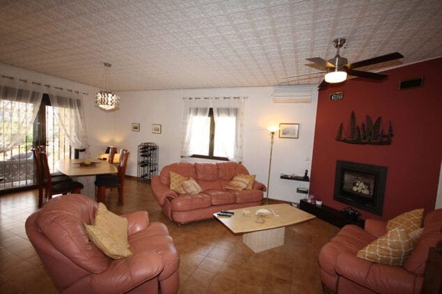 amplia sala de estar stella inmo consulting